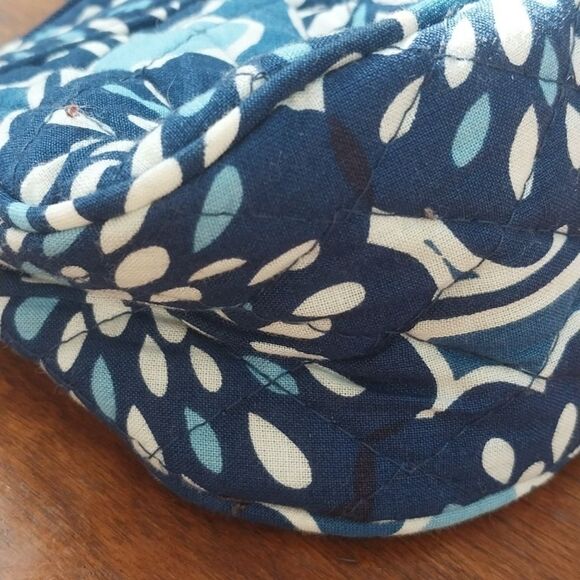 Blue Floral "PETAL SPLASH"  Women's Bag EUC. - Picture 4 of 7